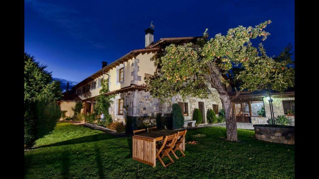 La Era De Lario Habitacion Con Jacuzzi Luaran gambar